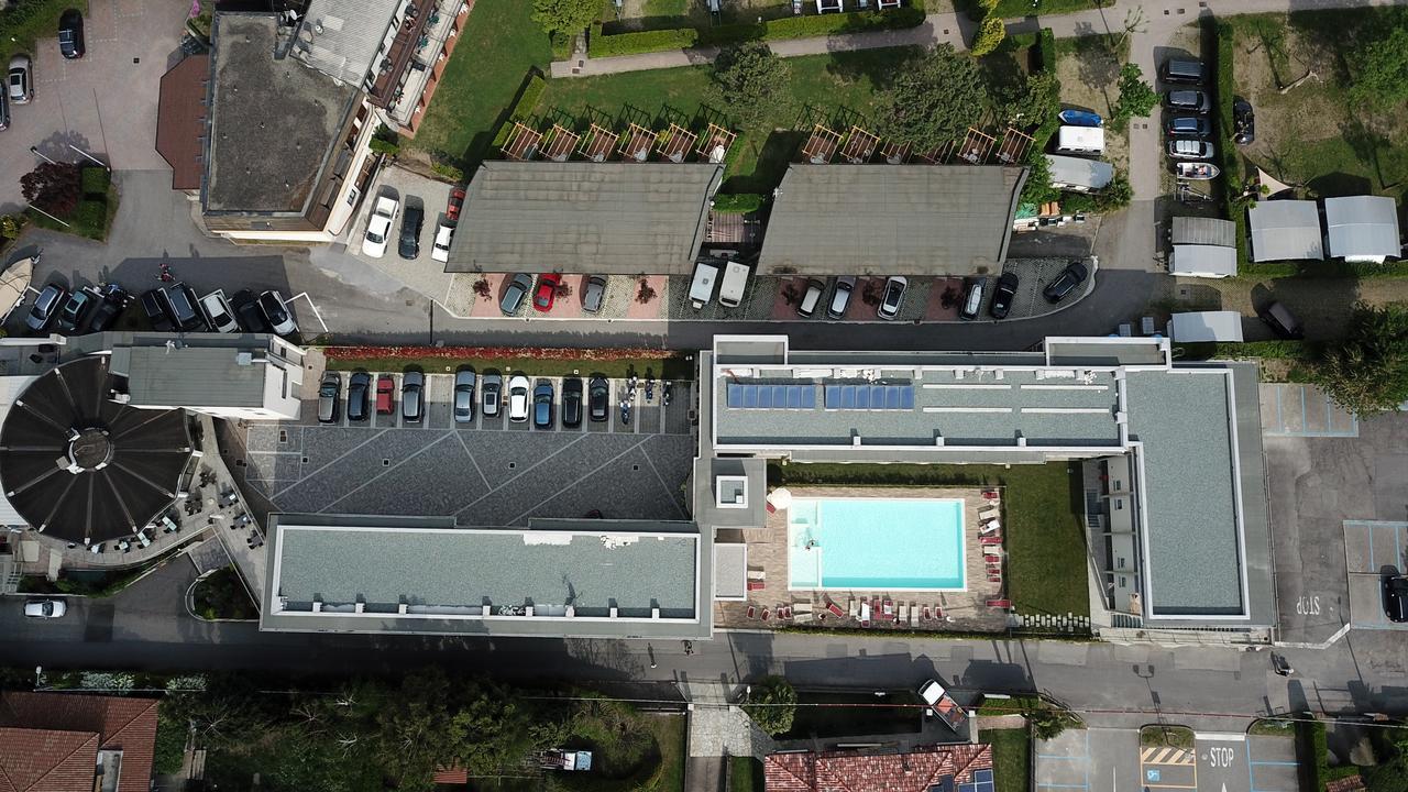 Hotel Vischi Domaso Luaran gambar